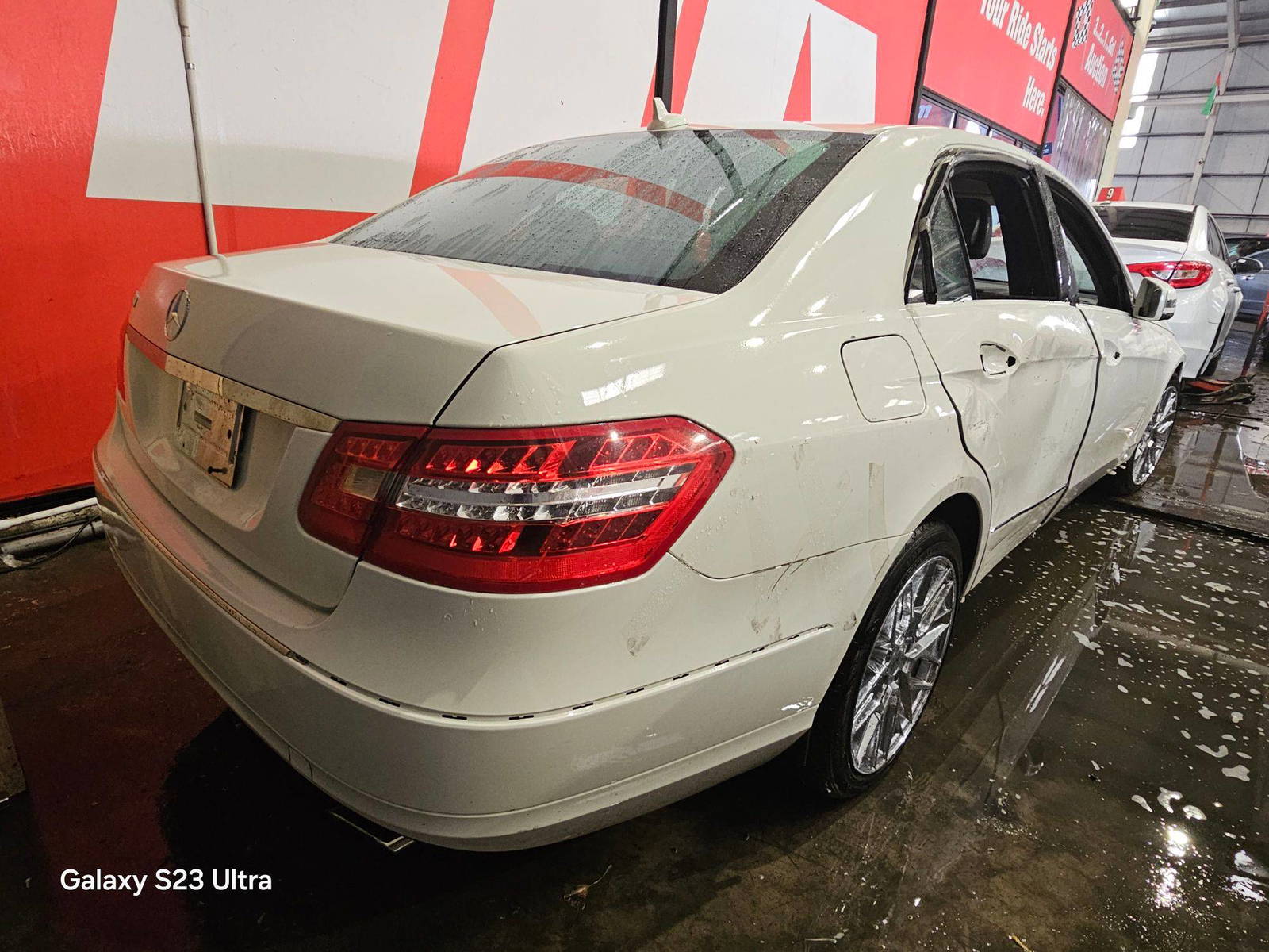 2011 MERCEDES BENZ E 350 — 210240 Miles — Lot 42588316 — Main - Marhaba Auctions Used Cars - Image 5