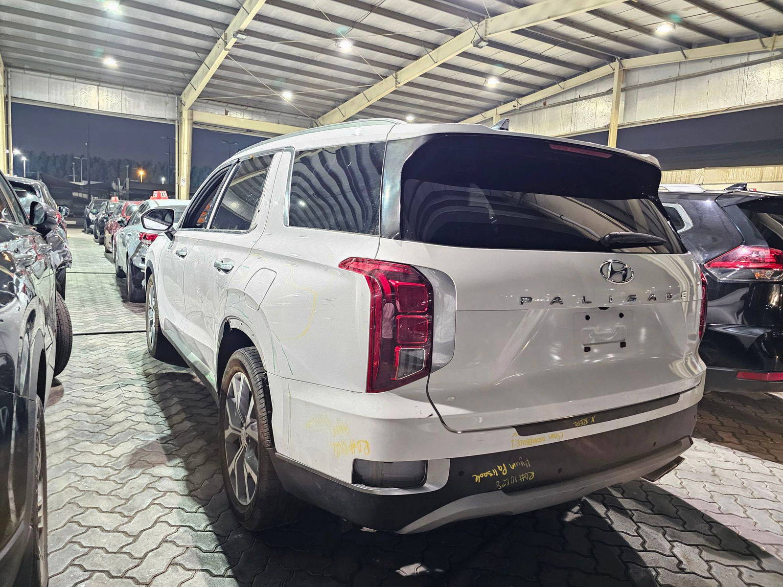 2020 HYUNDAI PALISADE SEL — 62557 Miles — Lot HE9LU031355 — Souq - Marhaba Auctions Used Cars - Image 5