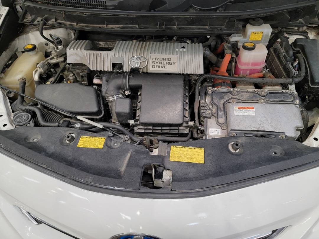 2012 TOYOTA PRIUS — 246 530 Miles — Lot UXC3144714 — Main - Marhaba Auctions Used Cars - Image 11