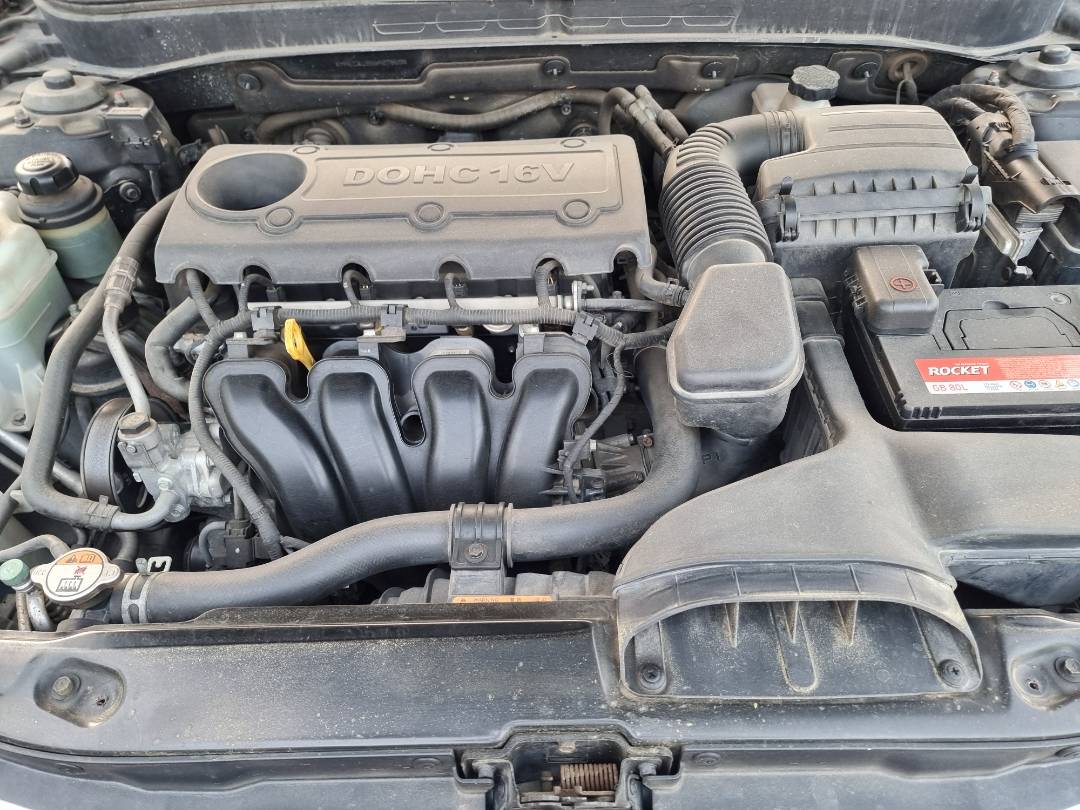 2010 HYUNDAI SONATA — 136786 KM — Lot 78658 — Main - Marhaba Auctions Used Cars - Image 11