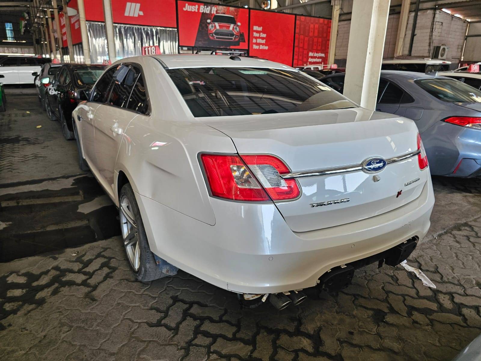 2011 FORD TAURUS — 85201 KM — Lot BG138284 — Main - Marhaba Auctions Used Cars - Image 3