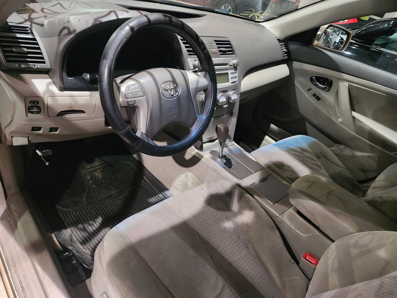 2011 TOYOTA CAMRY — 283045 Miles — Lot 37727192 - Marhaba Auctions Used Cars - Image 4