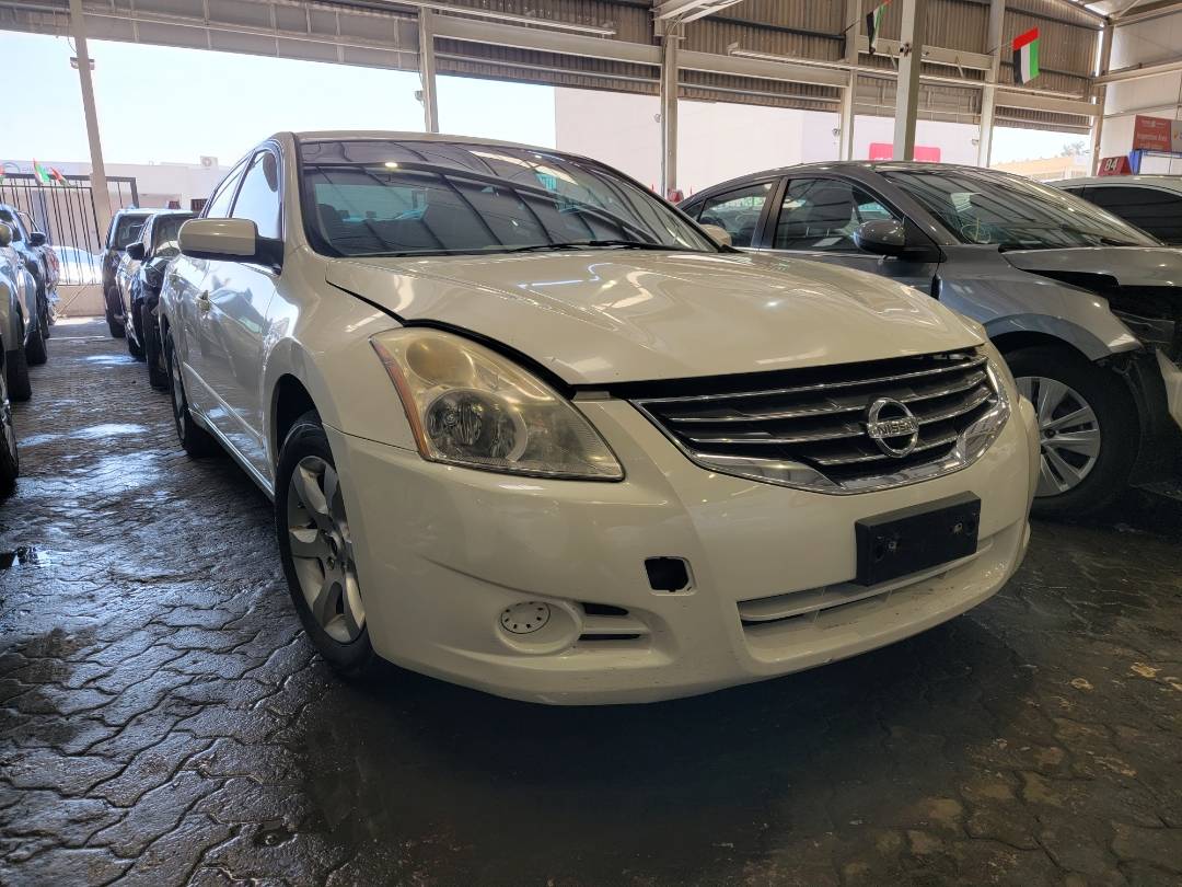 2010 NISSAN ALTIMA — 318531 KM — Lot 98AC184873 — Main - Marhaba Auctions Used Cars - Image 4