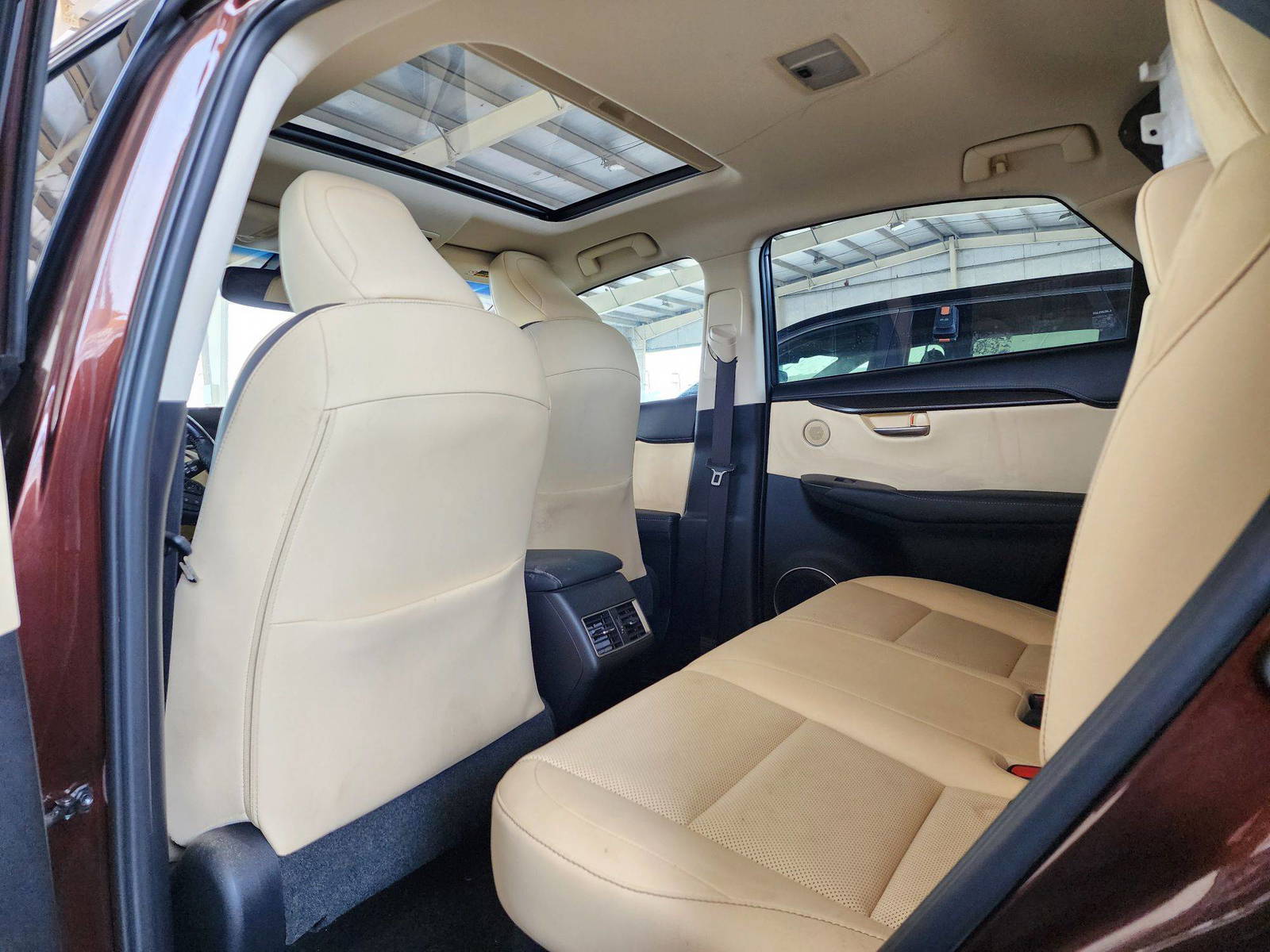 2016 LEXUS NX200T — 64477 Miles — Lot 53106204 — Souq - Marhaba Auctions Used Cars - Image 6