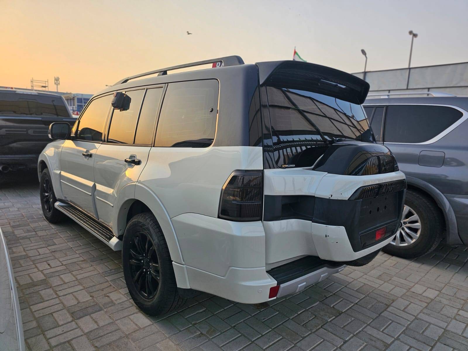 MITSUBISHI PAJERO 2020 - Marhaba Auction Used Cars - Image 4