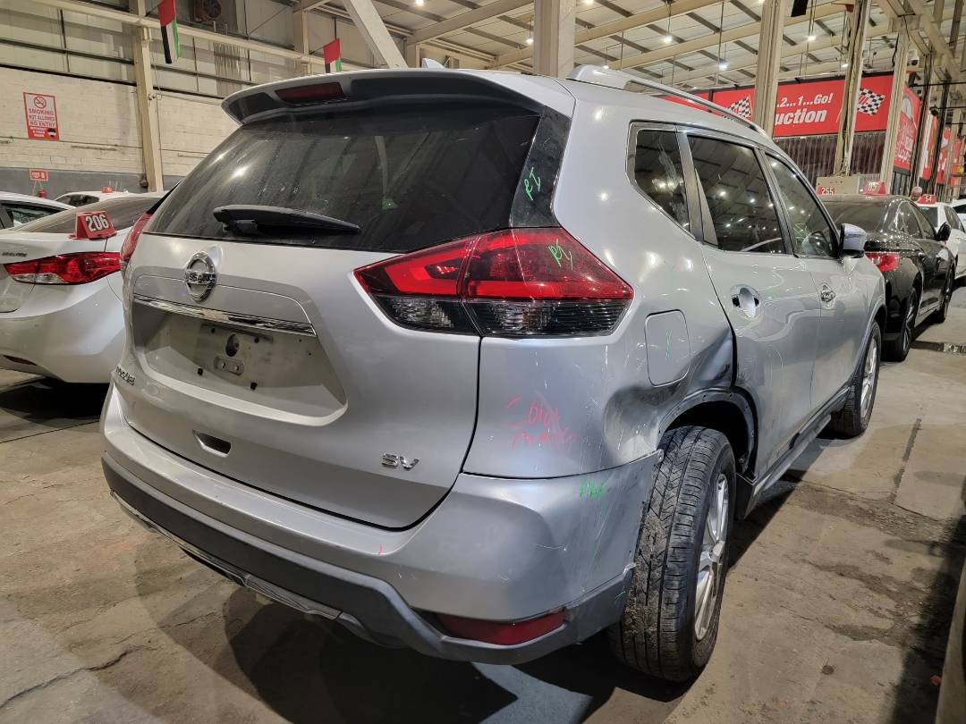 2018 NISSAN ROGUE — 137206 Miles — Lot JP571857 — Souq - Marhaba Auctions Used Cars - Image 3