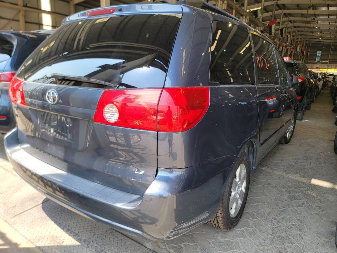 2008 TOYOTA SIENNA — 186 183 Miles — Lot 8S186499 — Main - Marhaba Auctions Used Cars - Image 5