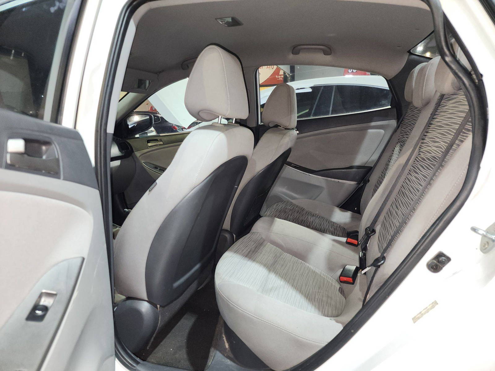 2015 HYUNDAI ACCENT — 159772 Miles — Lot 33794 — Souq - Marhaba Auctions Used Cars - Image 7