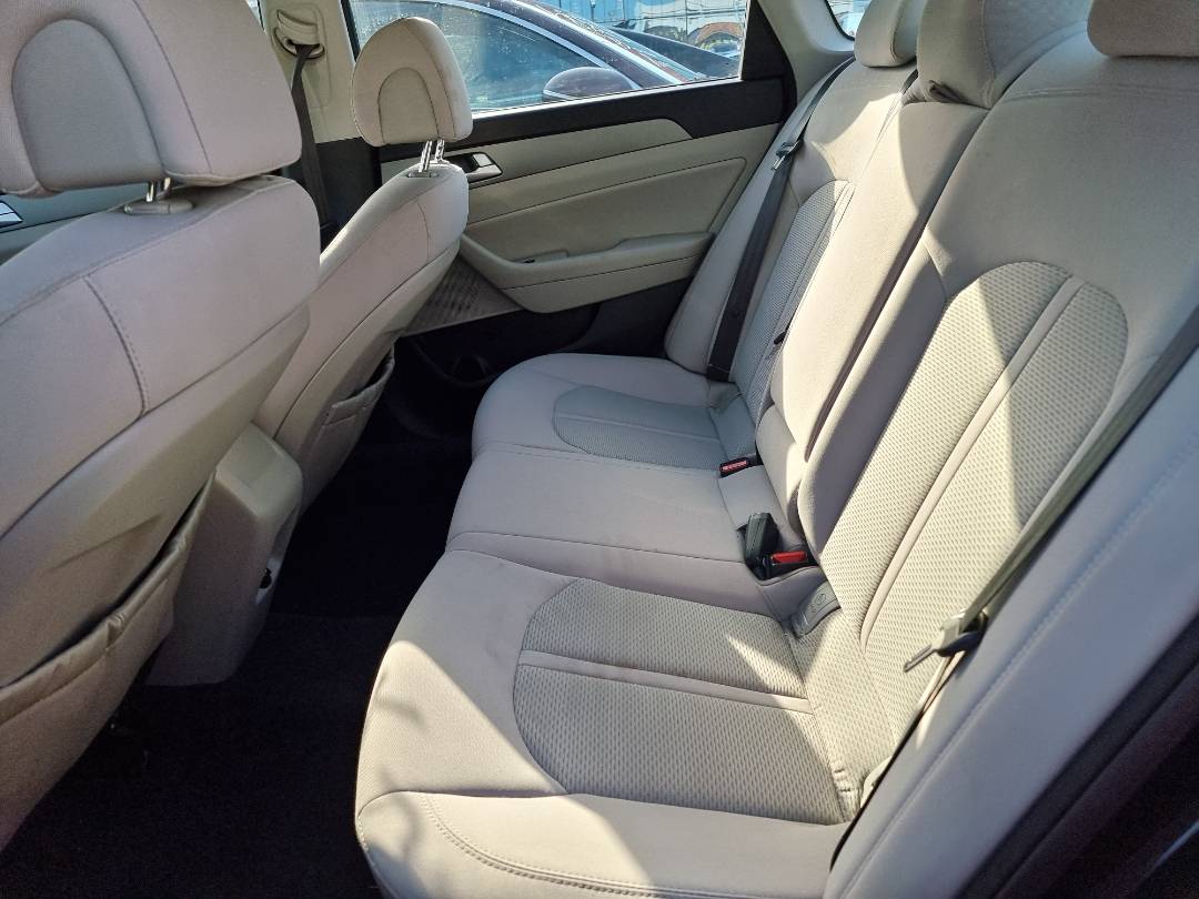 2015 HYUNDAI SONATA — 97839 Miles — Lot 215478 — Souq - Marhaba Auctions Used Cars - Image 6