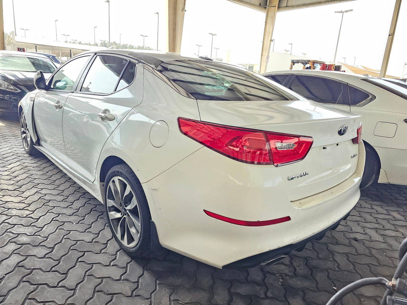 2015 KIA OPTIMA — 162359 Miles — Lot 75FG361688 — Souq - Marhaba Auctions Used Cars - Image 5