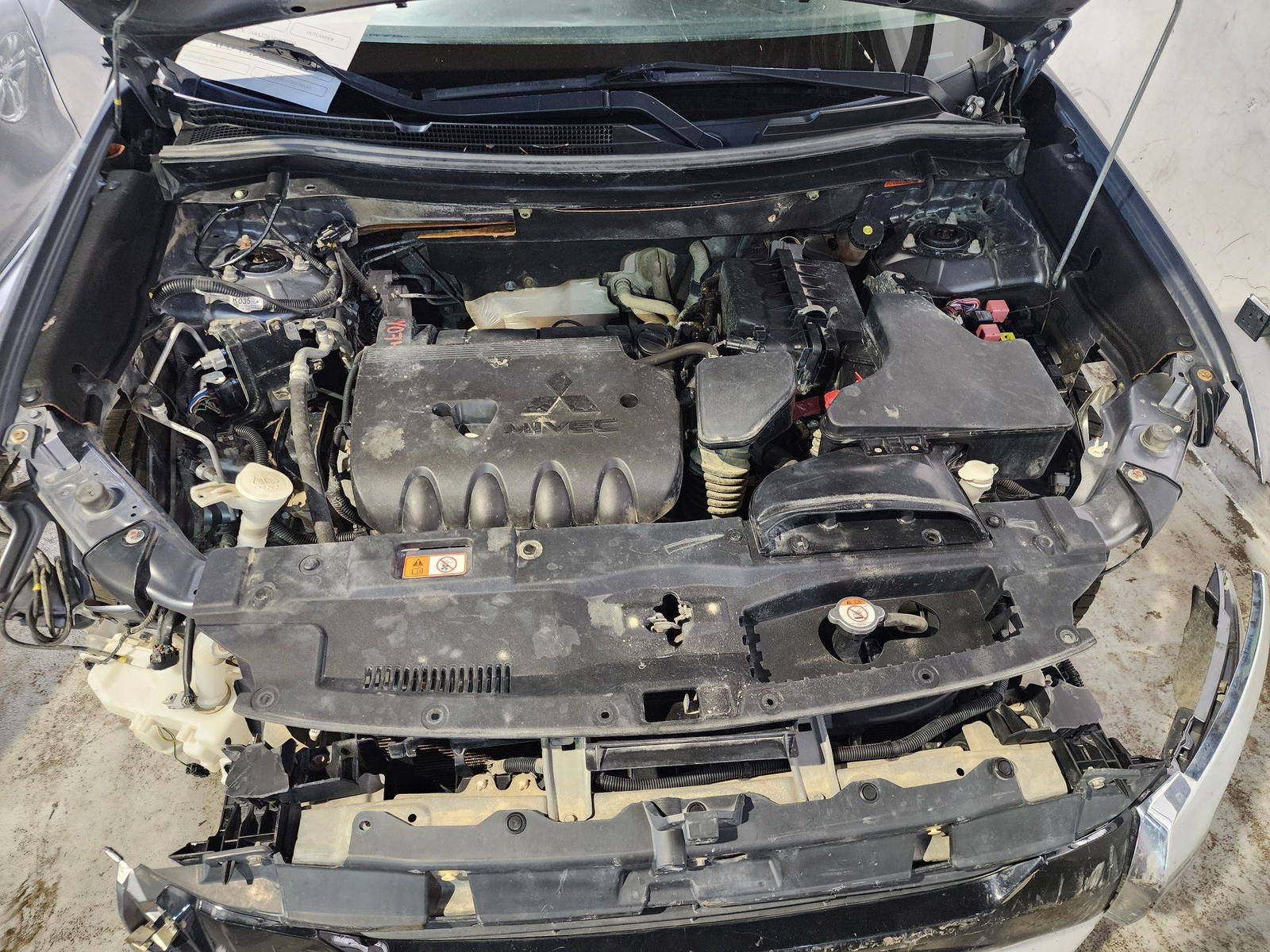 MITSUBISHI OUTLANDER 2018 - Marhaba Auction Used Cars - Image 12