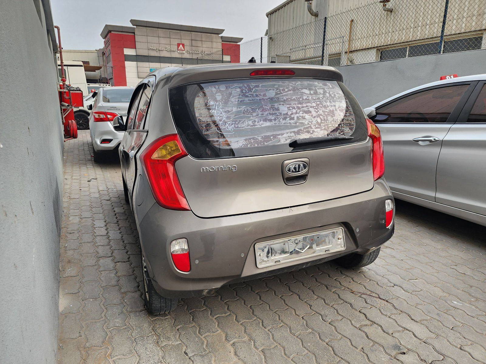 2012 KIA MORNING — 186324 KM — Lot 225406 — Al Quoz - Marhaba Auctions Used Cars - Image 5