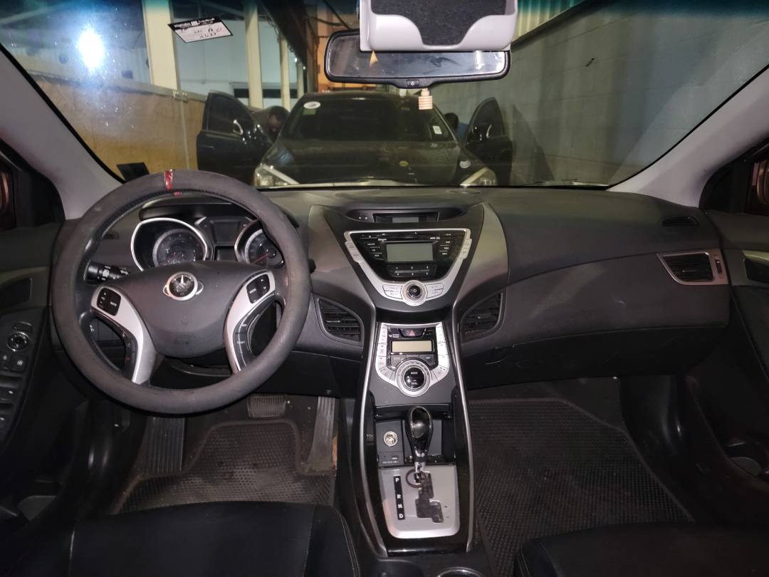 2012 HYUNDAI AVANTE — 163027 KM — Lot 281504 — Main - Marhaba Auctions Used Cars - Image 8