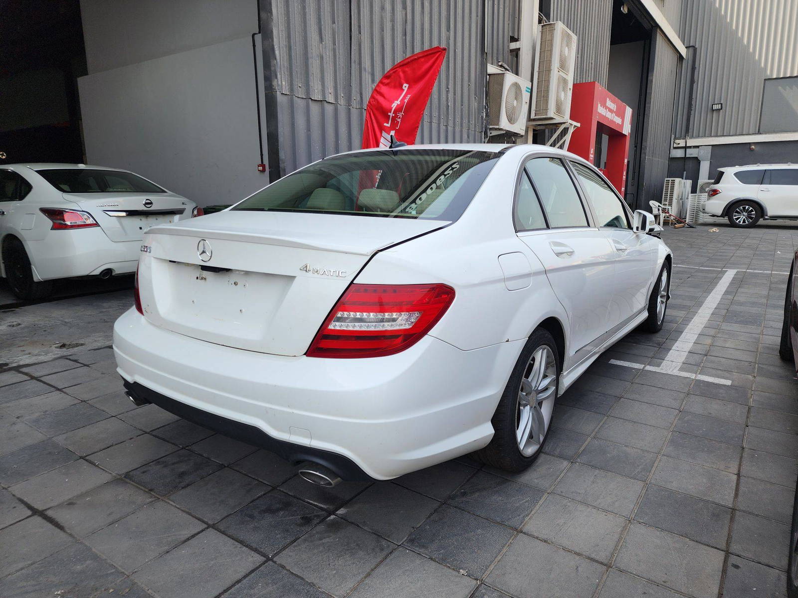 MERCEDES BENZ C300 2013 - Marhaba Auction Used Cars - Image 11