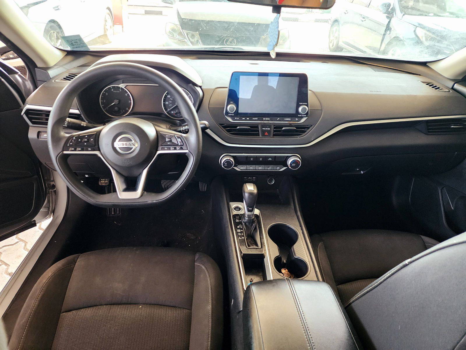 2020 NISSAN ALTIMA — 129722 Miles — Lot 40221062 — Souq - Marhaba Auctions Used Cars - Image 7