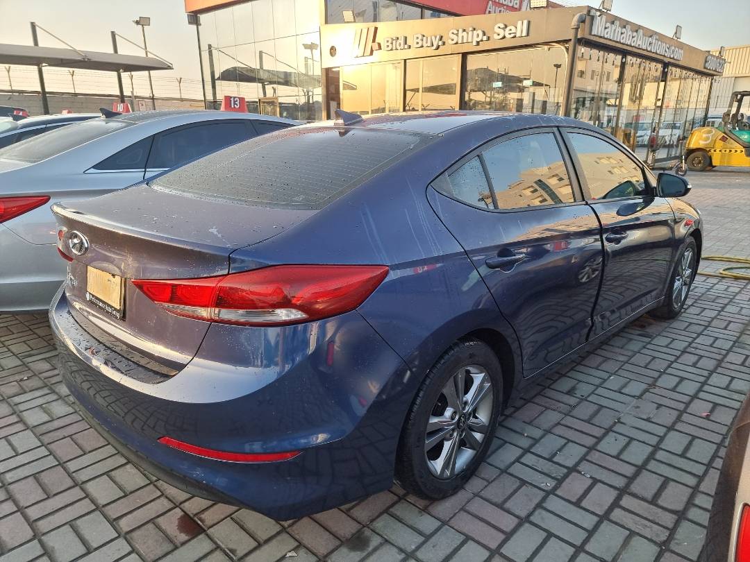 2017 HYUNDAI ELANTRA — 230180 KM — Lot 2154879 — Ind. 12 - Marhaba Auctions Used Cars - Image 4