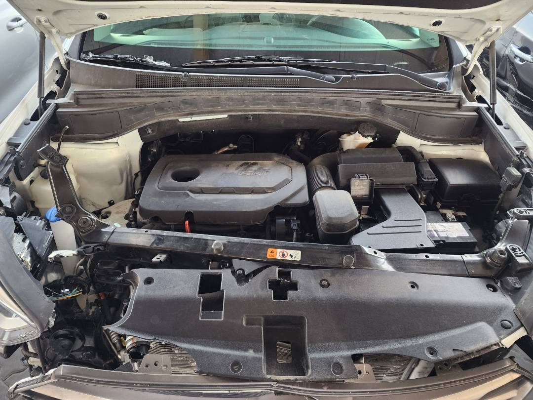 2018 HYUNDAI SANTA FE SPORT — 38926 Miles — Lot 80598193 — Souq - Marhaba Auctions Used Cars - Image 3