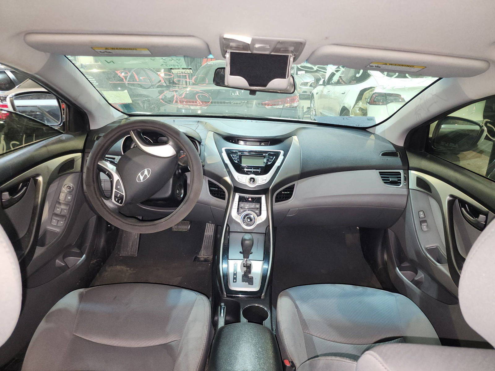 2011 HYUNDAI ELANTRA — 178573 Miles — Lot 059619 — Al Quoz - Marhaba Auctions Used Cars - Image 6