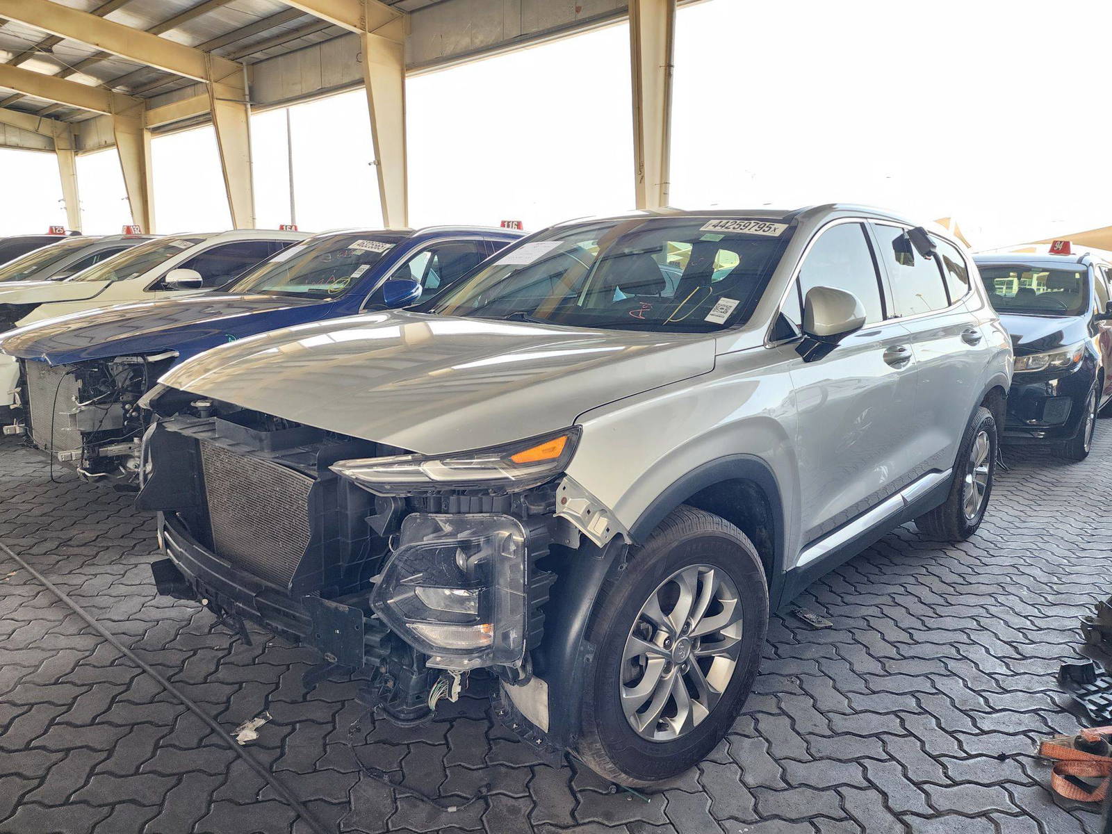 2019 HYUNDAI SANTA FE — 144505 Miles — Lot KH053606 — Souq - Marhaba Auctions Used Cars - Image 5
