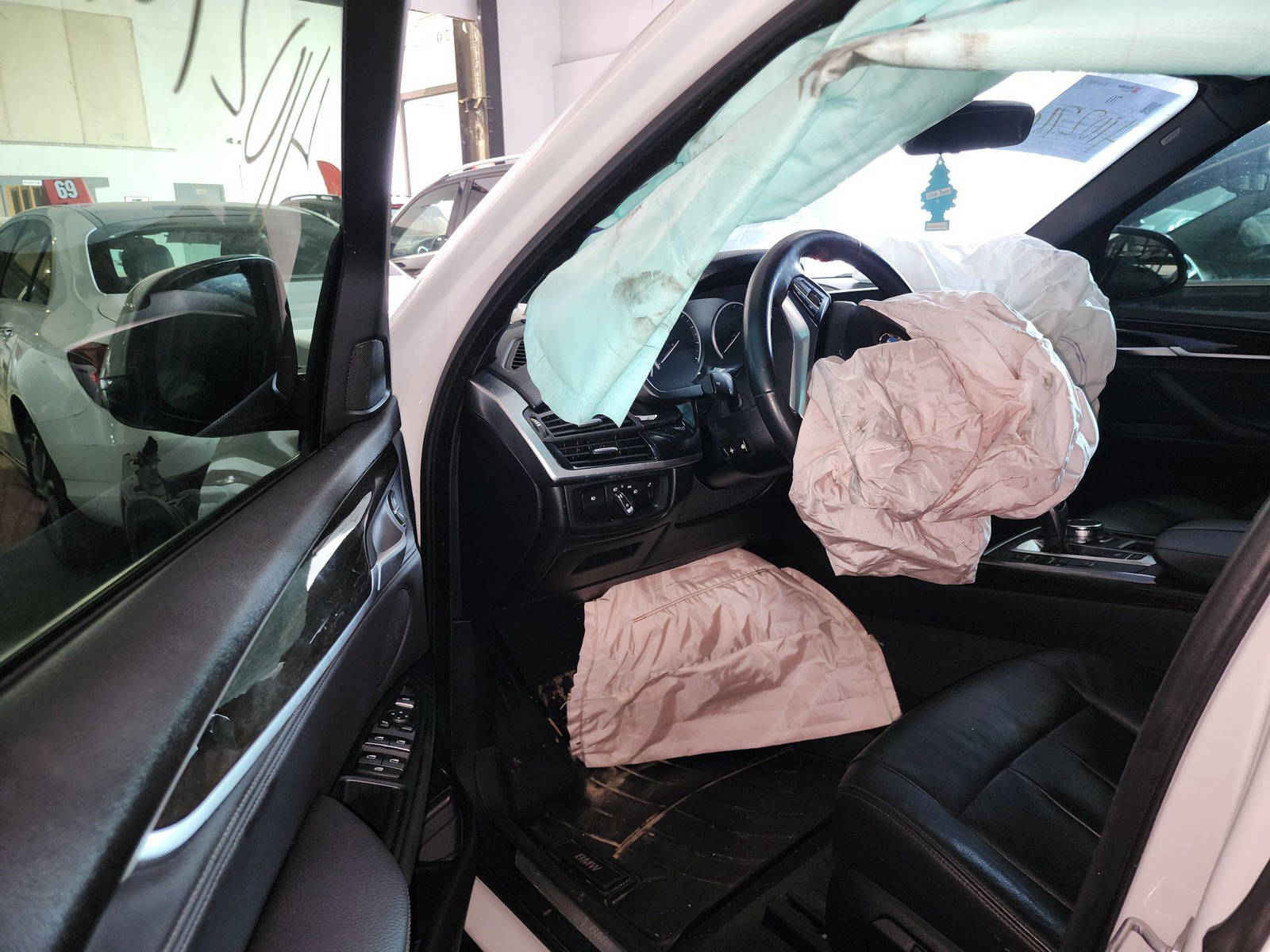 BMW X5 XDRIVE35I 2018 - Marhaba Auction Used Cars - Image 9