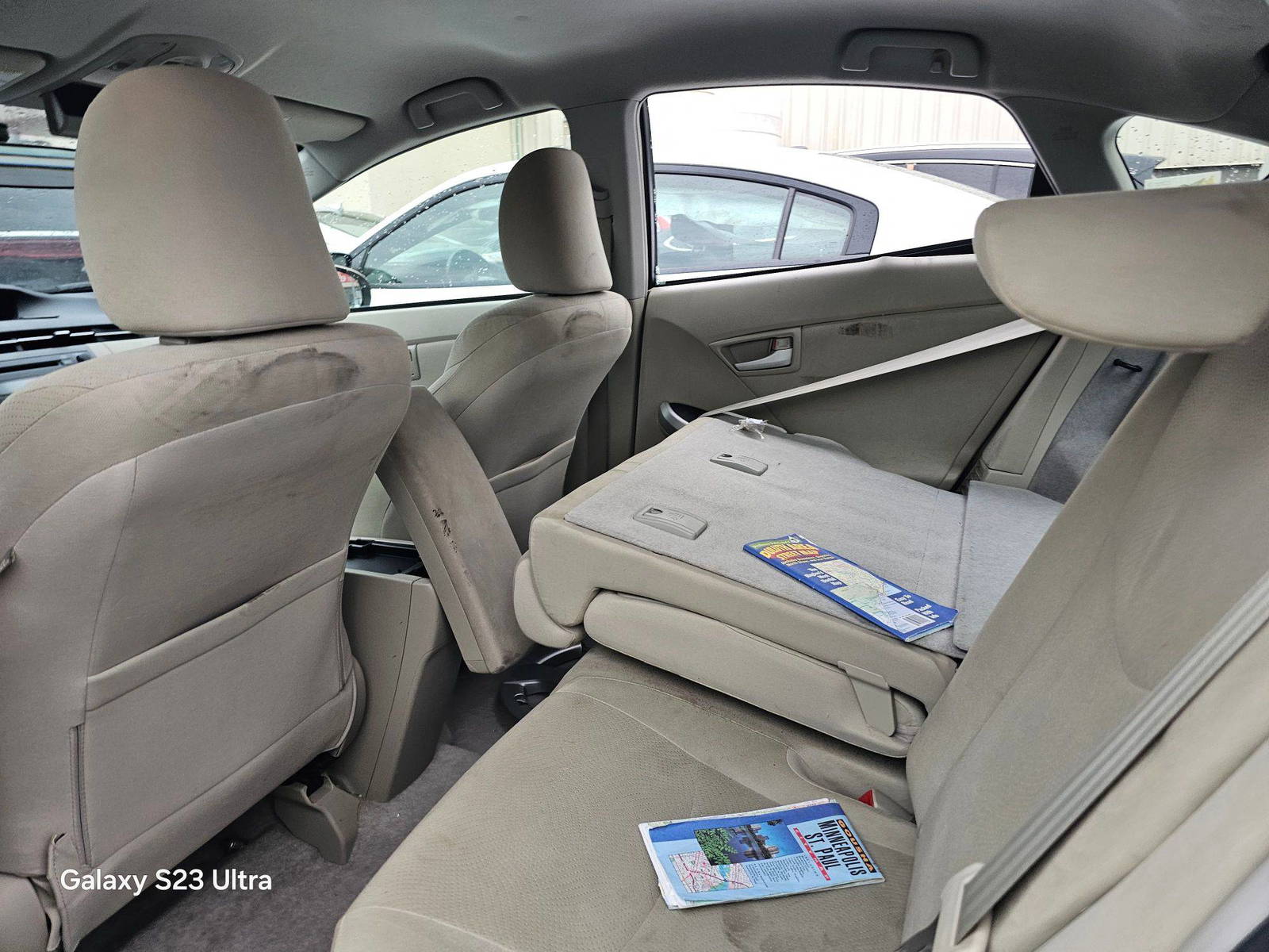 2011 TOYOTA PRIUS — 175466 Miles — Lot B0288390 — Main - Marhaba Auctions Used Cars - Image 7