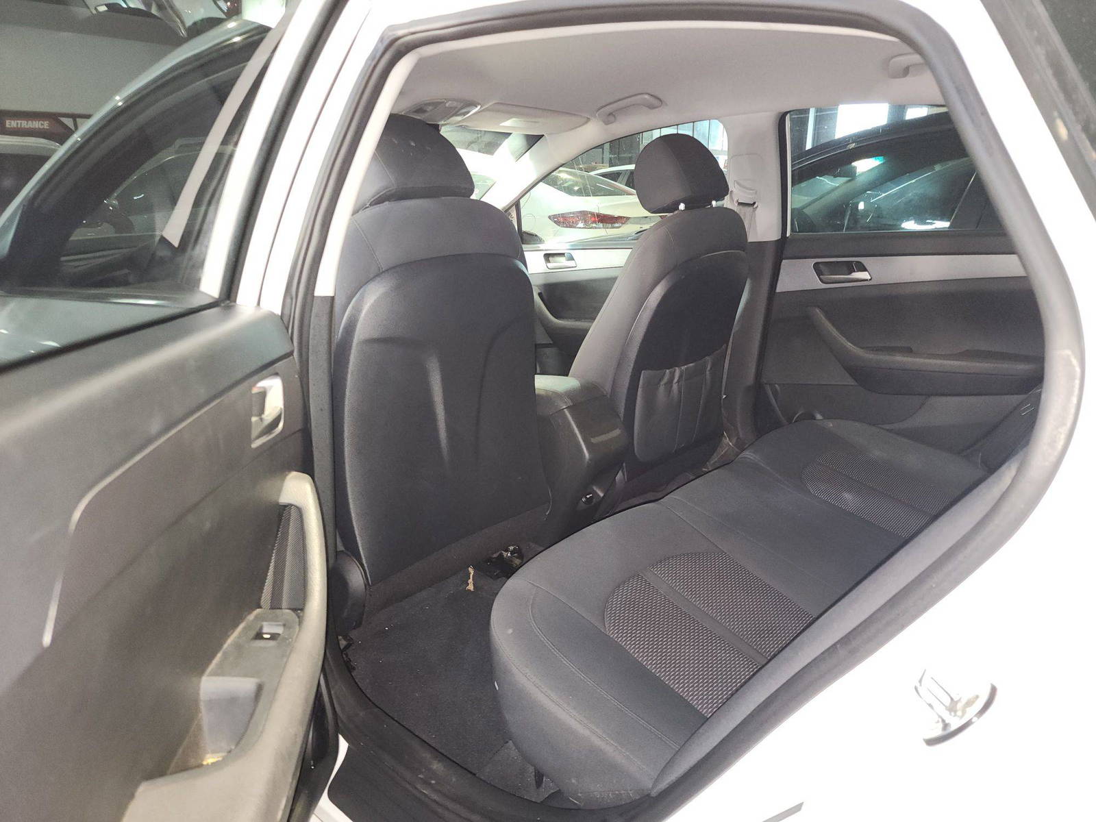 2018 HYUNDAI SONATA — 134994 Miles — Lot 8JH695259 — Souq - Marhaba Auctions Used Cars - Image 7