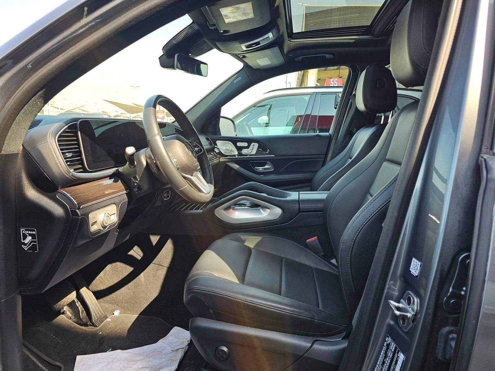 2022 MERCEDES BENZ GLE 450 4MATIC — 14553 Miles — Lot E4NA772749 — Souq - Marhaba Auctions Used Cars - Image 10