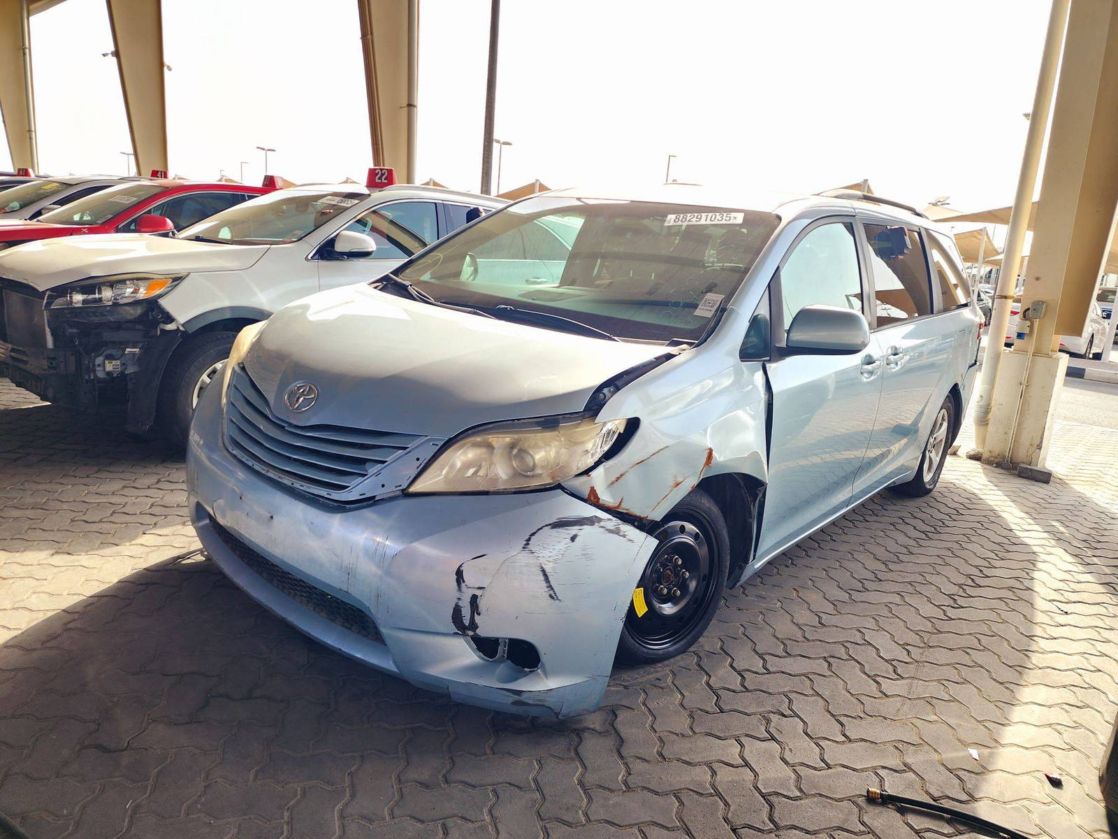 2015 TOYOTA SIENNA — 139977 Miles — Lot S618250 — Main - Marhaba Auctions Used Cars - Image 4