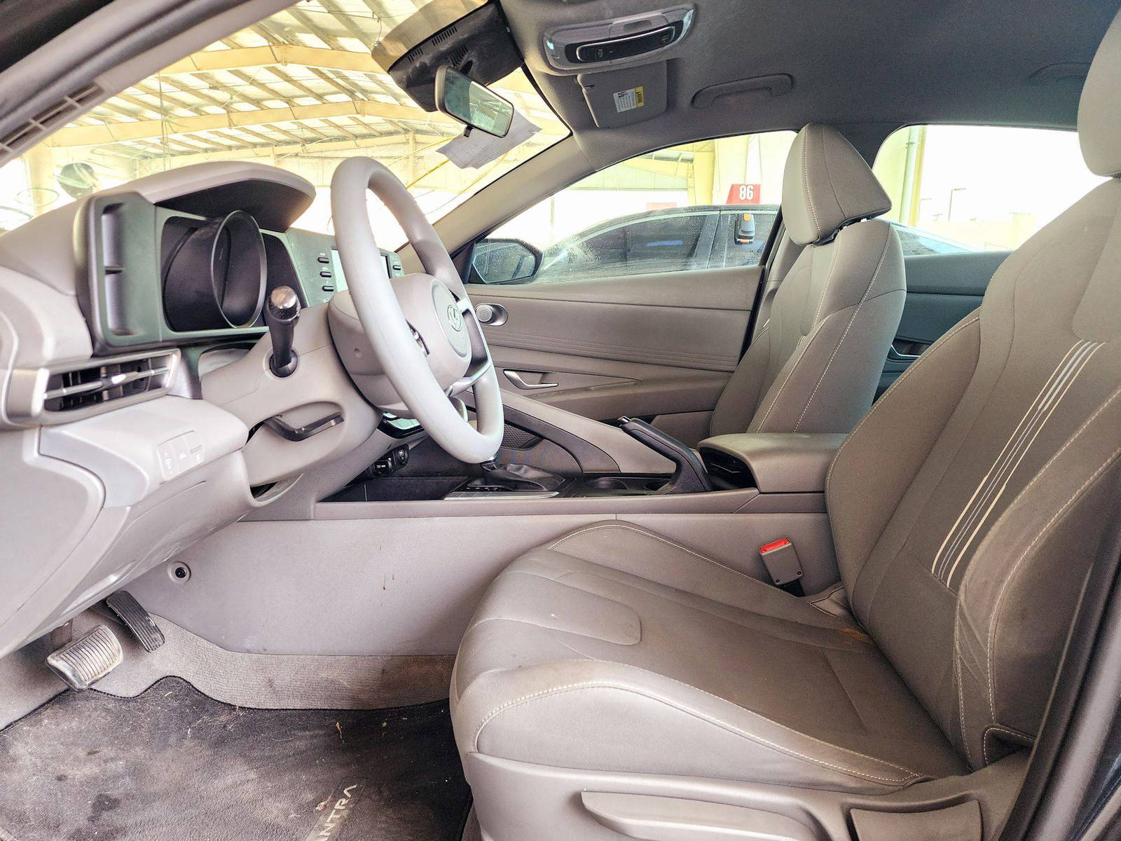 2021 HYUNDAI ELANTRA — 108371 Miles — Lot 84659004 — Souq - Marhaba Auctions Used Cars - Image 8