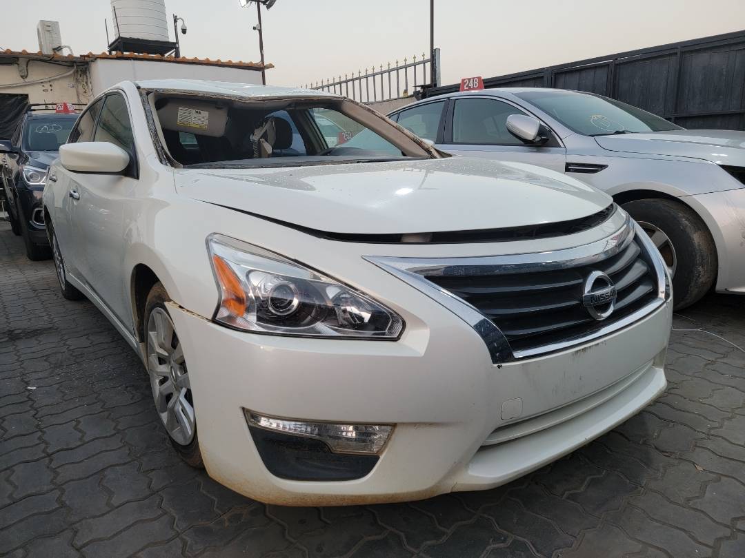 2013 NISSAN ALTIMA — 254762 Miles — Lot DN512432 — Main - Marhaba Auctions Used Cars - Image 3