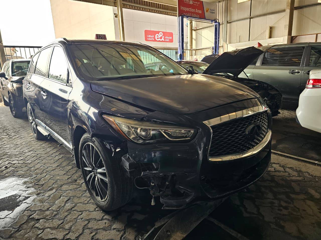 2016 INFINITI QX60 — 147384 KM — Lot 525617f — Main - Marhaba Auctions Used Cars - Image 3
