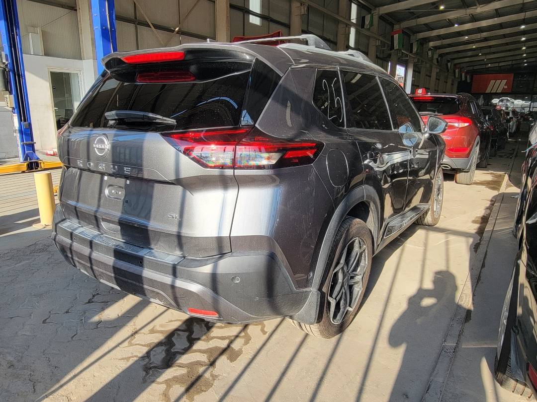 2022 NISSAN ROGUE — 26505 Miles — Lot C714204 — Main - Marhaba Auctions Used Cars - Image 3