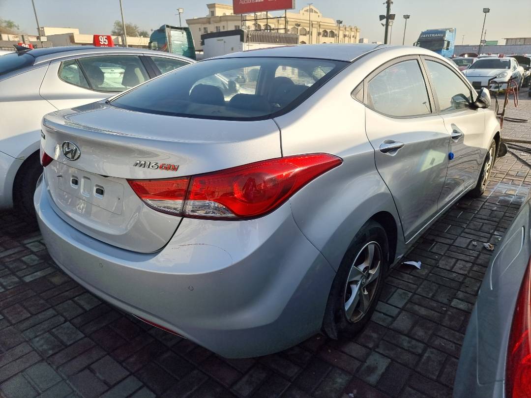 2011 HYUNDAI AVANTE — 243219 KM — Lot 125487 — Ind. 12 - Marhaba Auctions Used Cars - Image 4