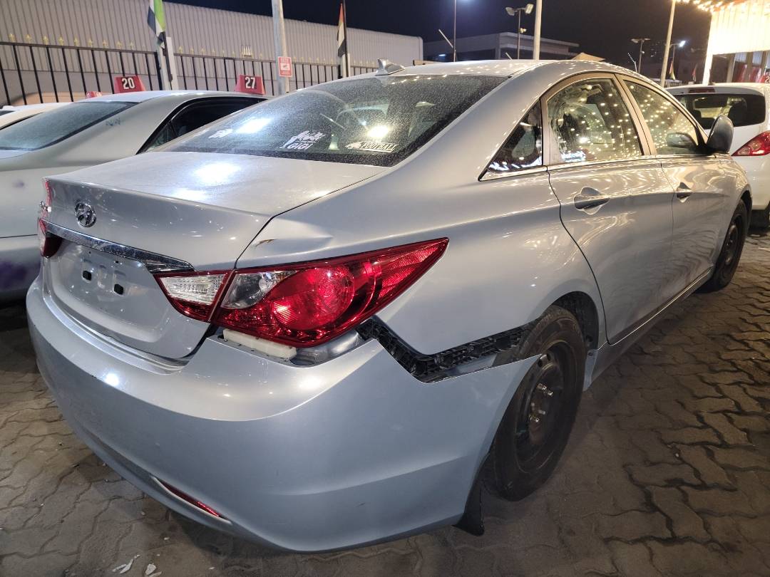 2012 HYUNDAI SONATA — 202980 Miles — Lot 80446883 - Marhaba Auctions Used Cars - Image 3