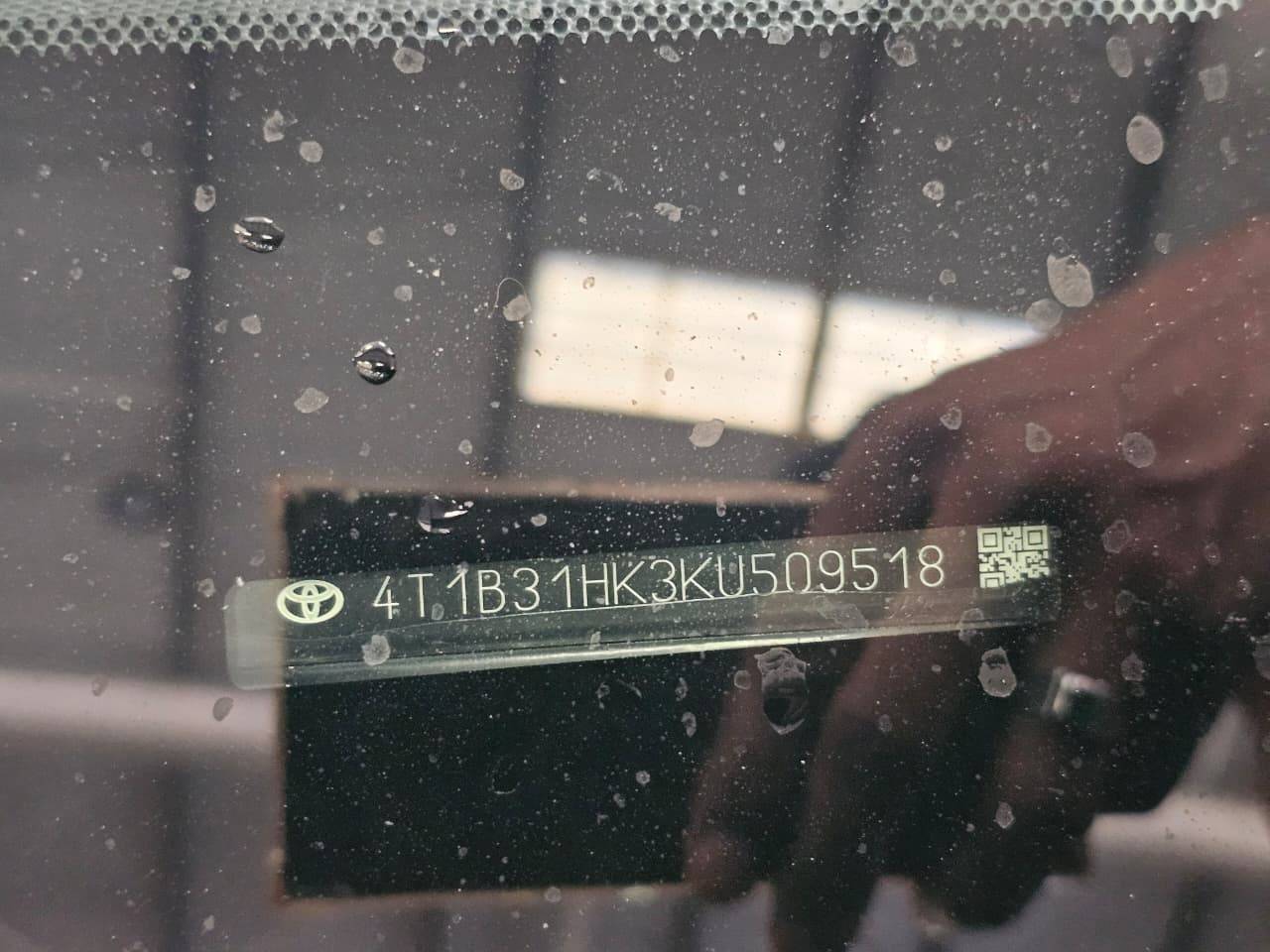 TOYOTA CAMRY 2019 - Marhaba Auction Used Cars - Image 9