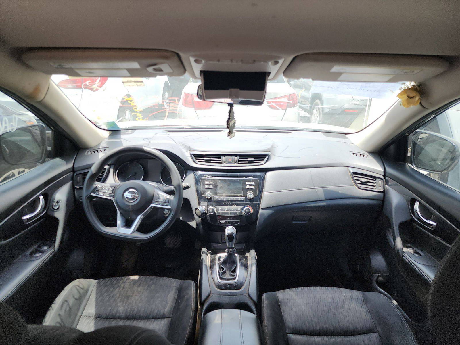 2017 NISSAN ROGUE — 144327 Miles — Lot 4614232 — Al Quoz - Marhaba Auctions Used Cars - Image 8