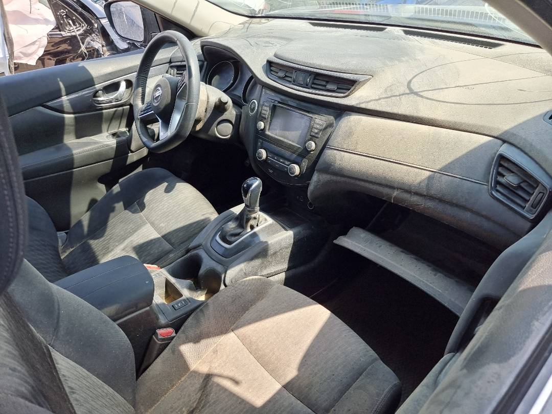 2018 NISSAN ROGUE — 96938 Miles — Lot P591790 - Marhaba Auctions Used Cars - Image 4