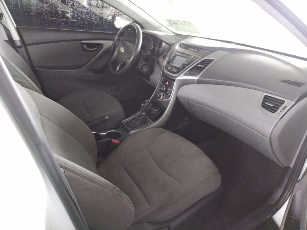 2015 HYUNDAI ELANTRA — 130425 Miles — Lot 37977865 - Marhaba Auctions Used Cars - Image 4