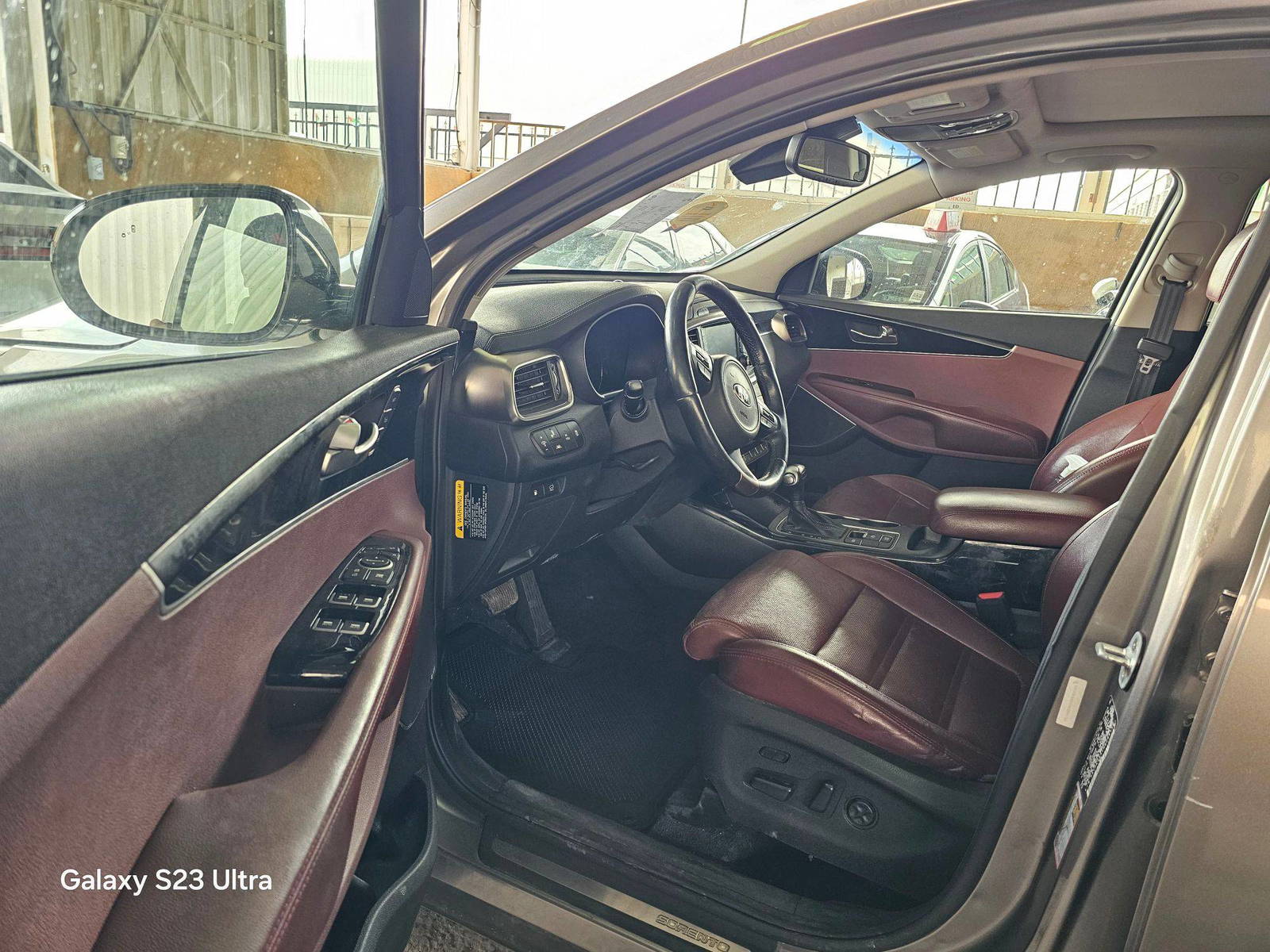 2017 KIA SORENTO — 133125 Miles — Lot G284156 — Main - Marhaba Auctions Used Cars - Image 9