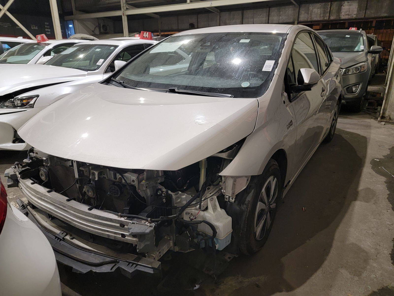2017 TOYOTA PRIUS PRIME — 175376 Miles — Lot 92692975 — Main - Marhaba Auctions Used Cars - Image 5