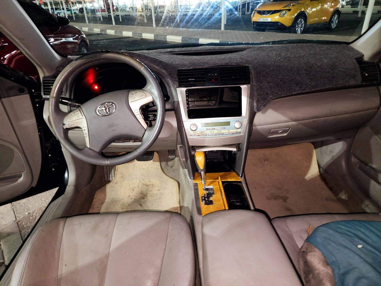2007 TOYOTA CAMRY — 218209 Miles — Lot 67U585708 — Souq - Marhaba Auctions Used Cars - Image 7