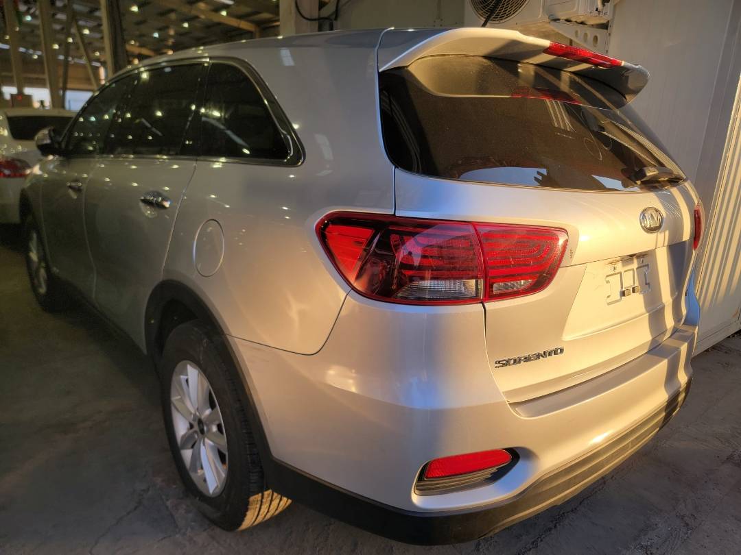 2019 KIA SORENTO — 105734 Miles — Lot 72560563 - Marhaba Auctions Used Cars - Image 11