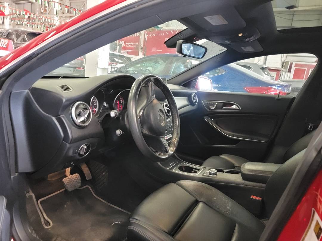 2018 MERCEDES BENZ CLA 250 — 131519 Miles — Lot B2JN547367 — Main - Marhaba Auctions Used Cars - Image 6
