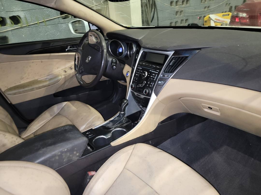 2011 HYUNDAI SONATA — 132454 Miles — Lot 71466913 - Marhaba Auctions Used Cars - Image 8