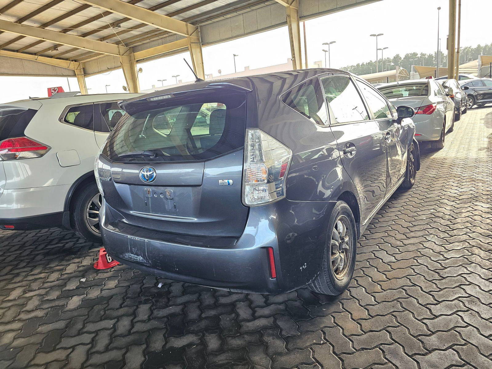 TOYOTA PRIUS 2012 - Marhaba Auction Used Cars - Image 3