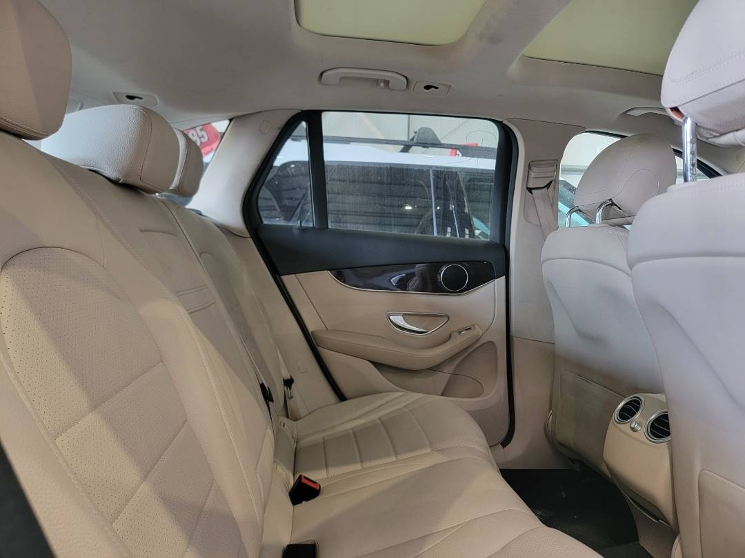 2020 MERCEDES BENZ GLC-300 — 26286 Miles — Lot B1LF804628 — Main - Marhaba Auctions Used Cars - Image 5