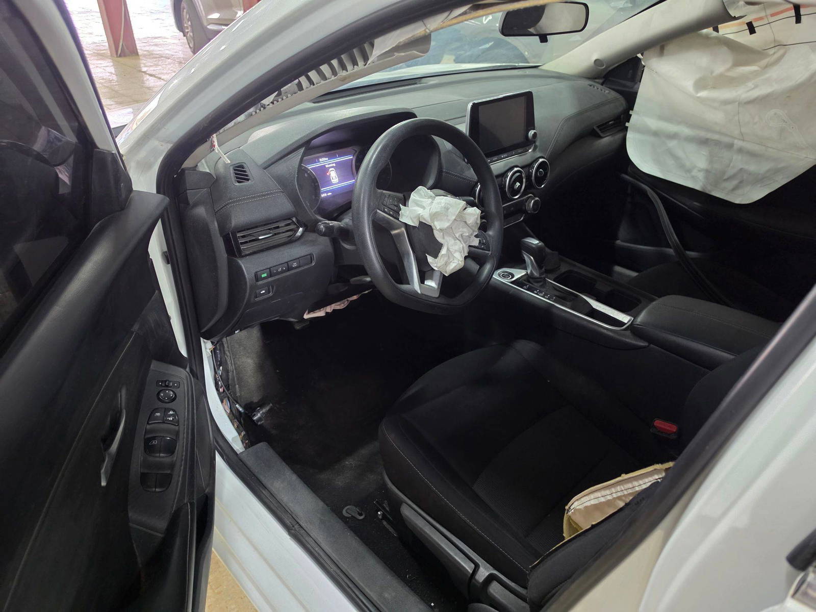 NISSAN SENTRA 2023 - Marhaba Auction Used Cars - Image 8