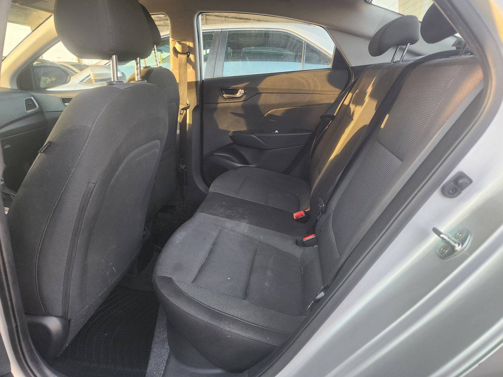 2021 HYUNDAI ACCENT — 88405 Miles — Lot 78399163 — Souq - Marhaba Auctions Used Cars - Image 7