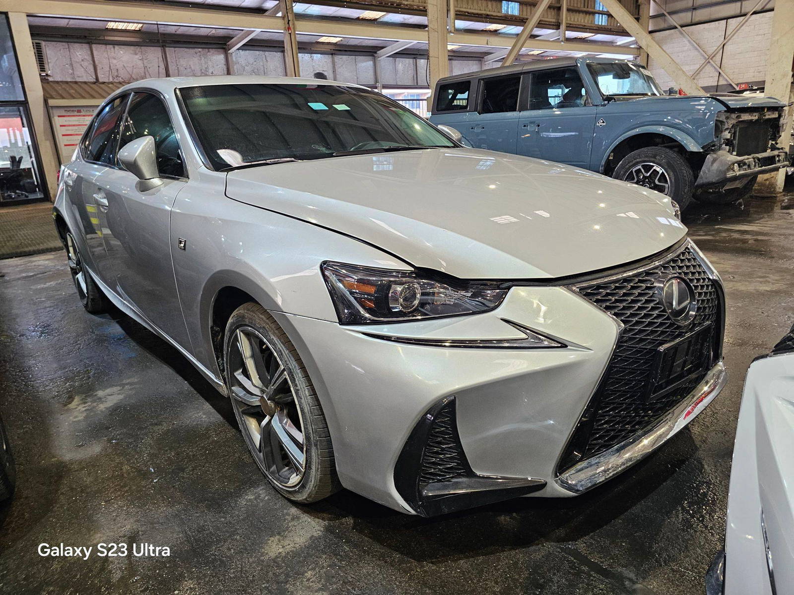 LEXUS IS 250 2015 - Marhaba Auction Used Cars - Image 4