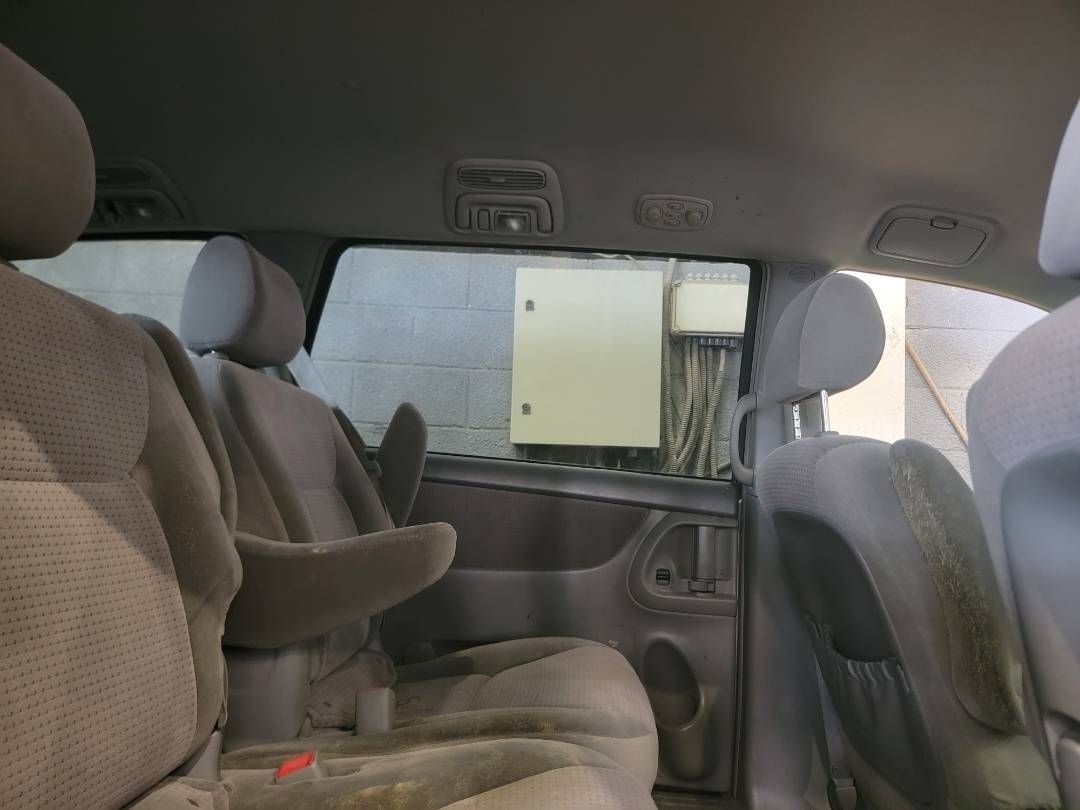 2006 TOYOTA SIENNA — 179152 Miles — Lot 38755486 - Marhaba Auctions Used Cars - Image 5